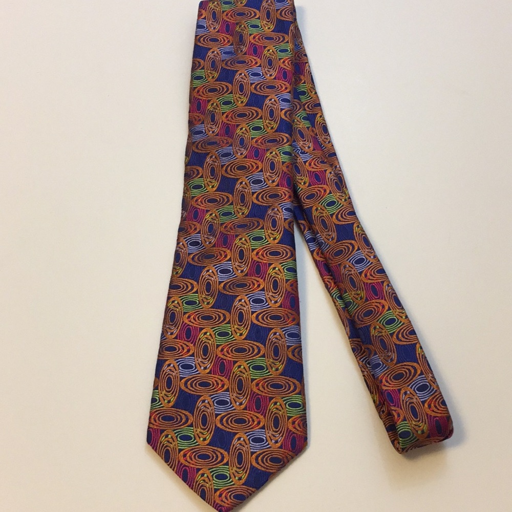yApre tie